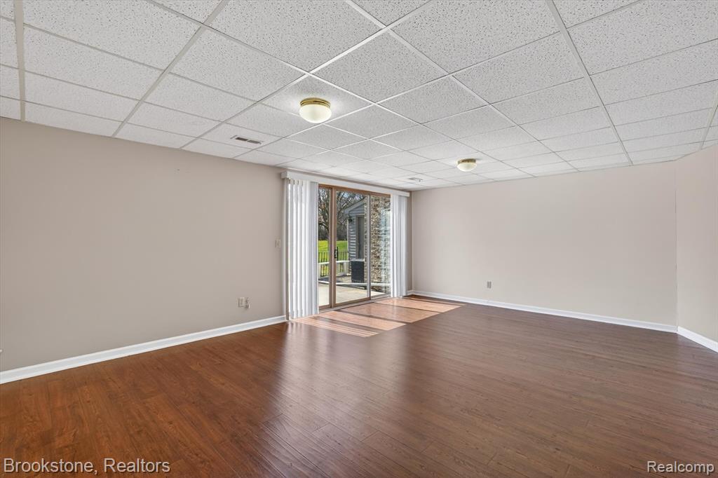 62401 Raleigh Court, 4, South Lyon, MI 48178 — Photo 4