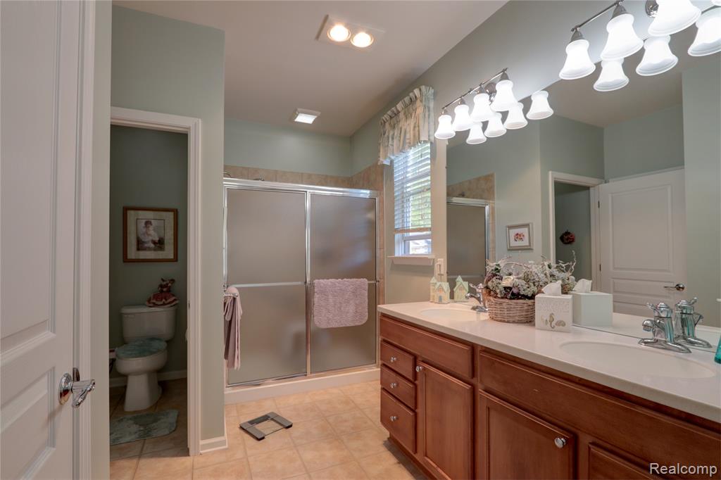 26489 Higgins Way, Flat Rock, MI 48134 — Photo 27