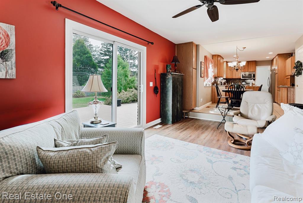 5374 Daniels Drive, Troy, MI 48098 — Photo 18