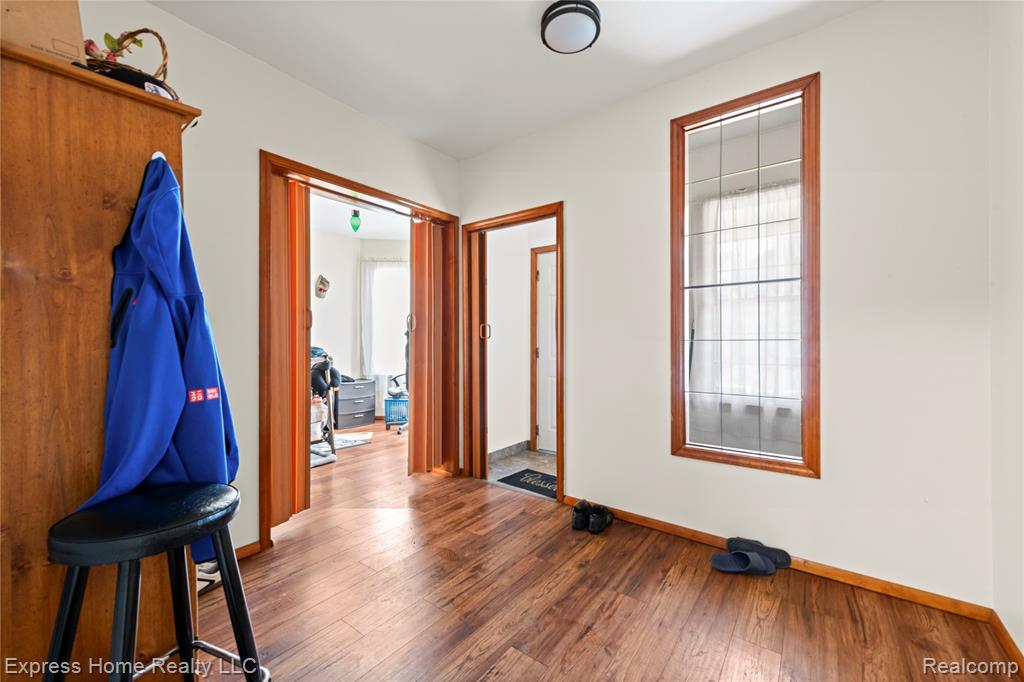 3321 Holbrook Street, Hamtramck, MI 48212 — Photo 10