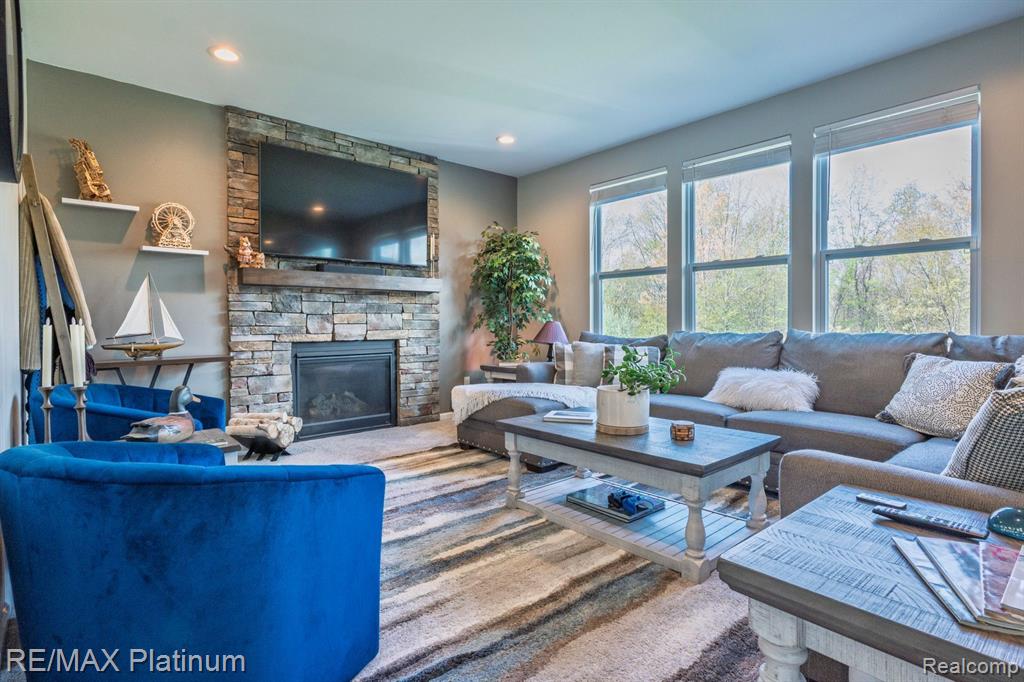 1402 SECRETARIAT Way, Howell, MI 48843 — Photo 8