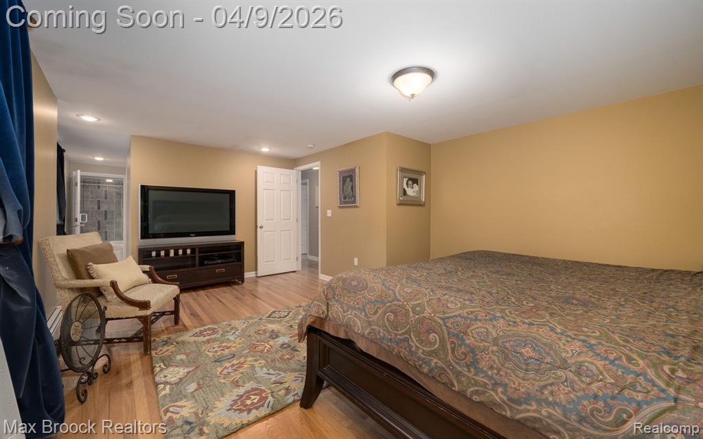 44020 Cottisford Street, Northville, MI 48167 — Photo 25