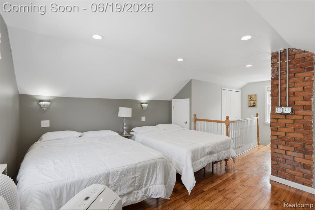 808 N Edison Avenue, Royal Oak, MI 48067 — Photo 17