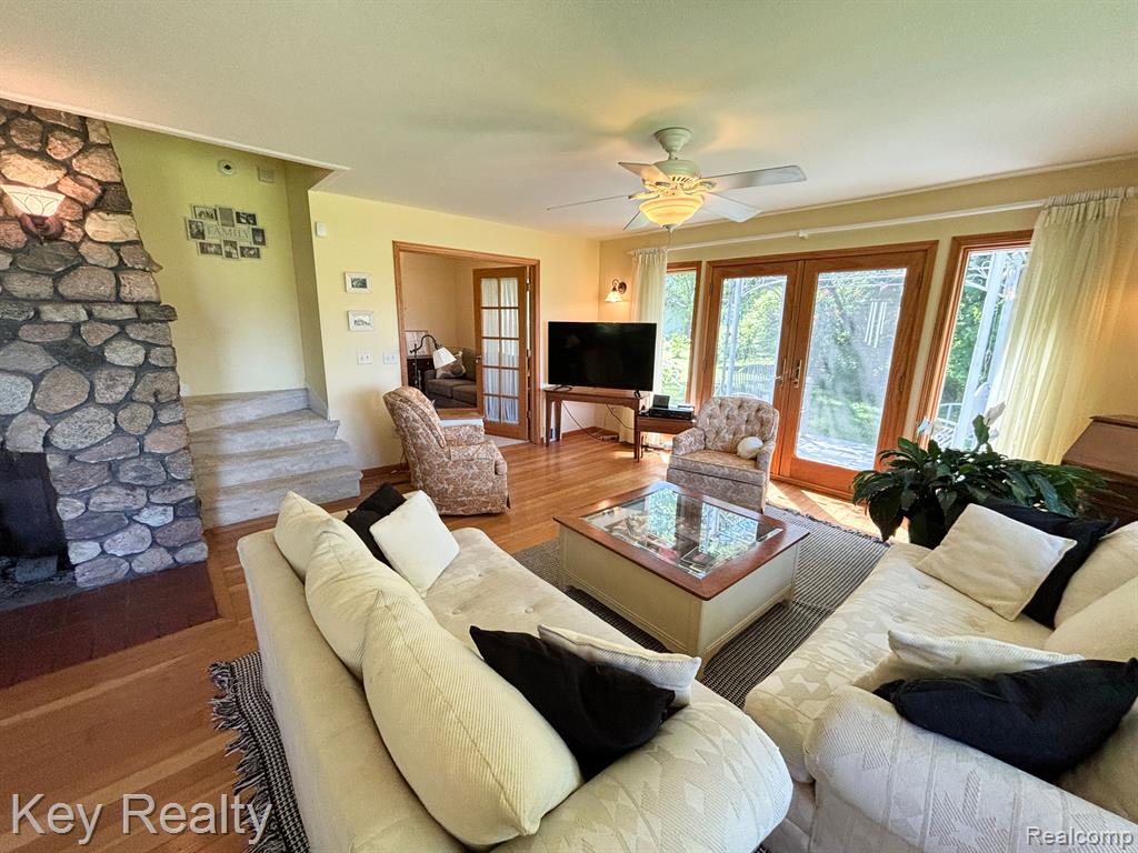 7953 S CUSTER Road, Monroe, MI 48161 — Photo 15
