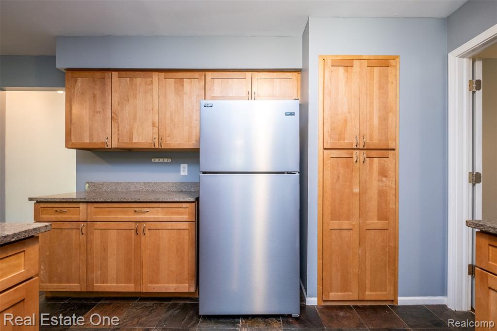 4079 Cumberland Court, Commerce Twp, MI 48390 — Photo 18