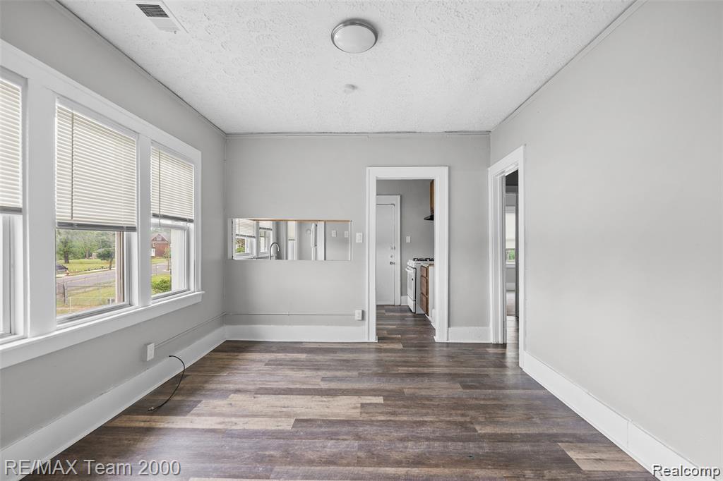 5790 Lawton Street, Detroit, MI 48208 — Photo 6