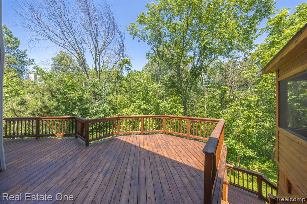 6745 CHARING Crossing, West Bloomfield, MI — Photo 73