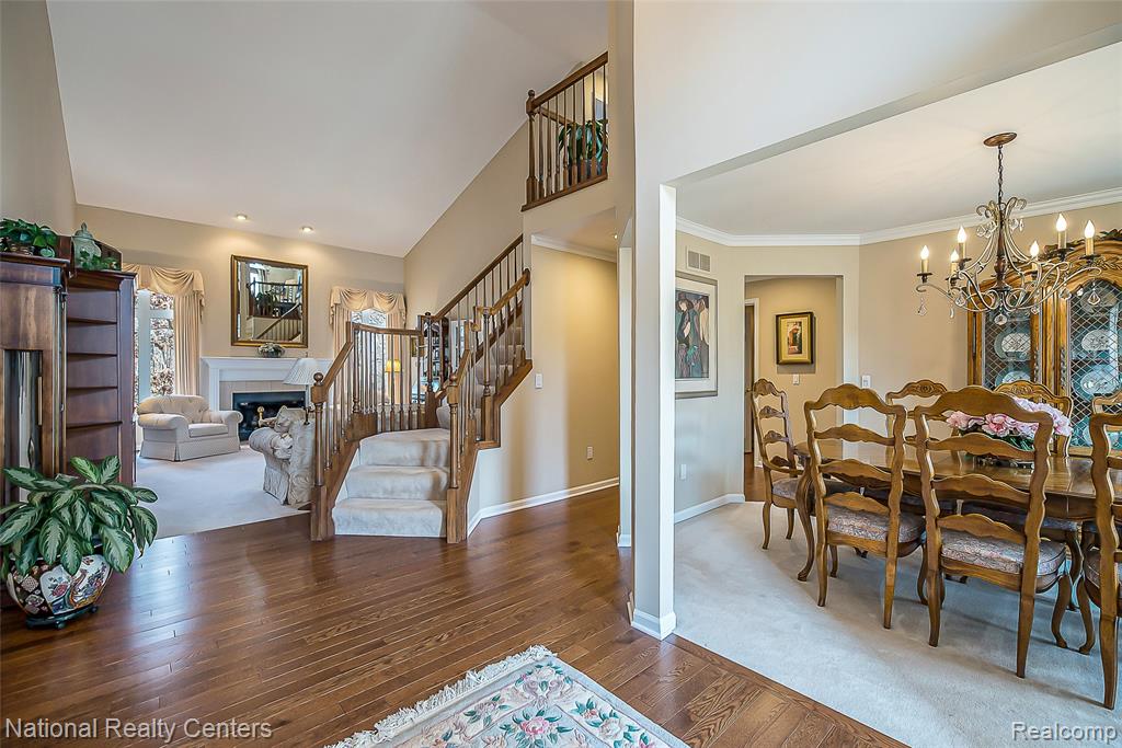 5451 Wentworth Drive, Commerce Twp, MI 48382 — Photo 5