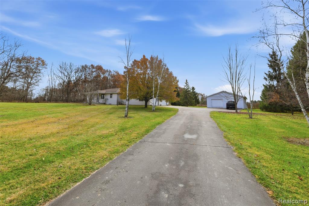 3854 Castle Road, North Branch, MI 48461 — Photo 33