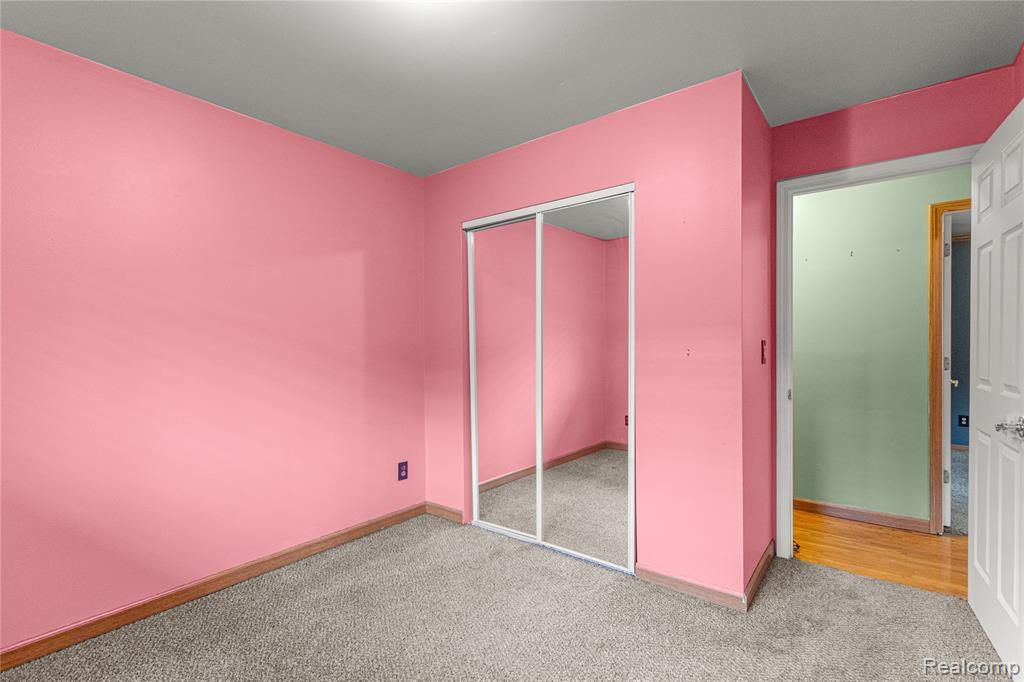 4403 Harding Street, Dearborn Heights, MI 48125 — Photo 16