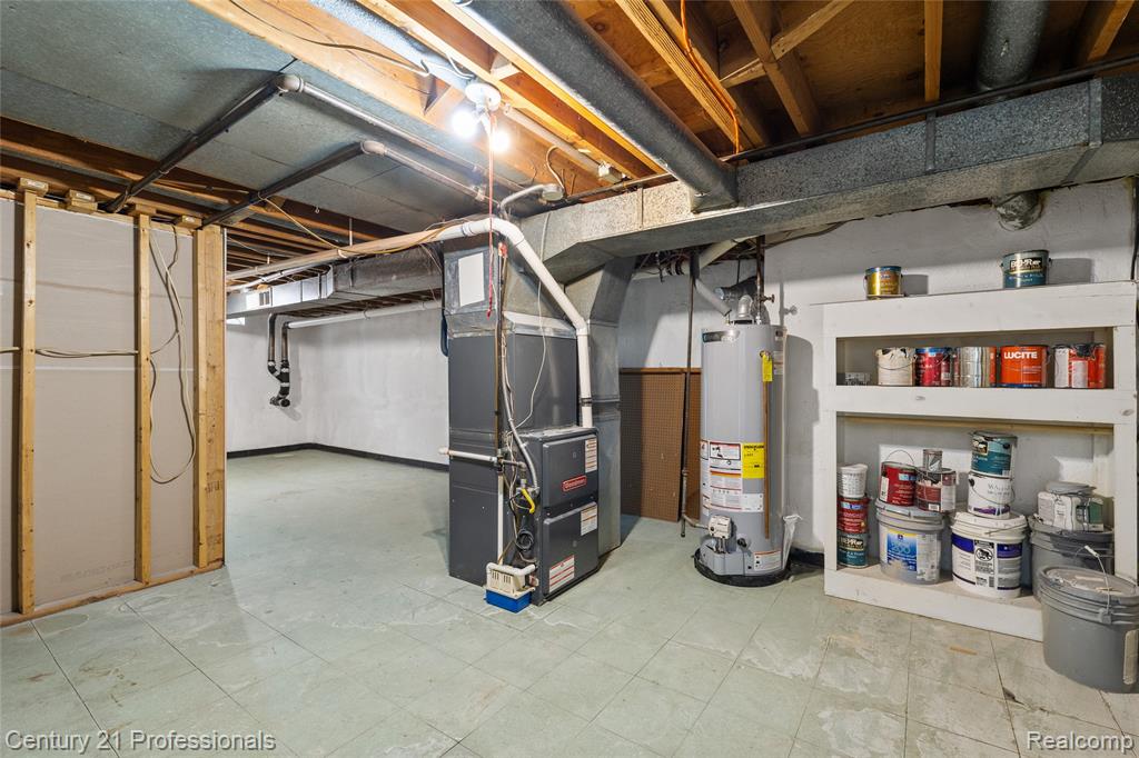 38106 Rockhill Street, Clinton Twp, MI 48036 — Photo 33