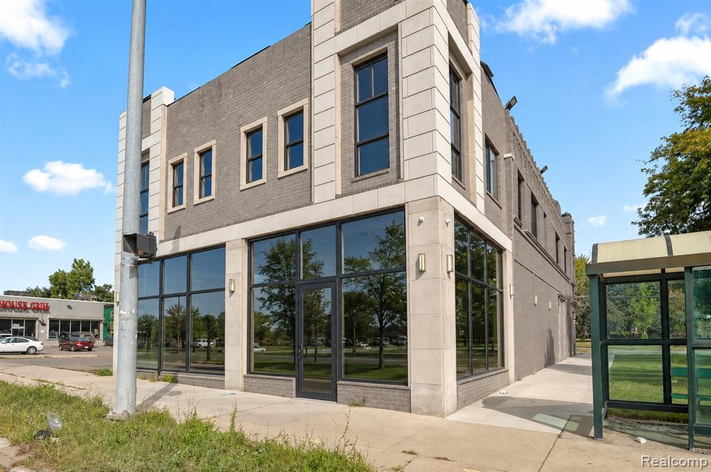 18200 Grand River Avenue, Detroit, MI 48223