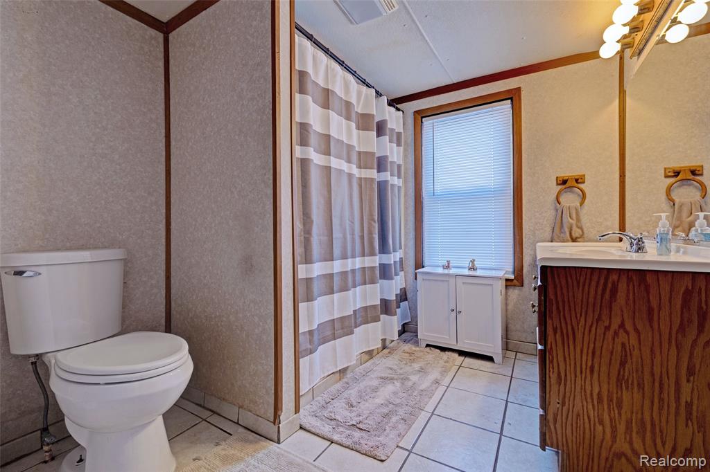 1717 S Sashabaw Road, Ortonville, MI 48462 — Photo 19