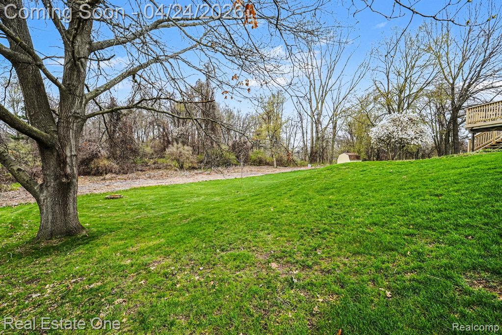 4819 Bretton Lane, Highland, MI 48356 — Photo 27