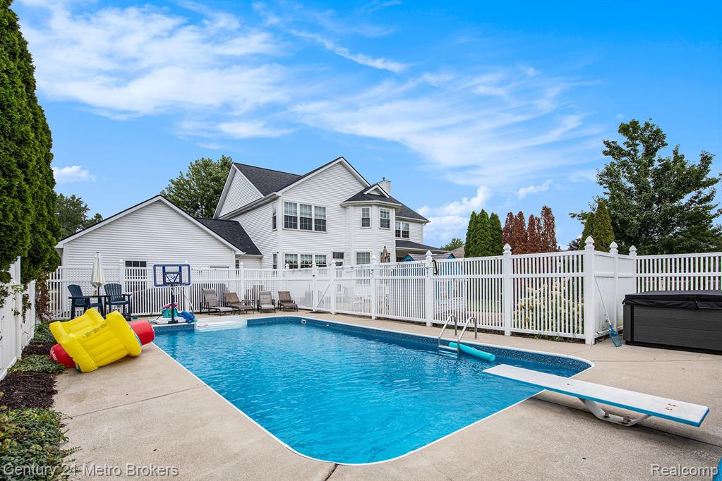9024 Woodridge Drive, Davison, MI 48423 — Photo 35