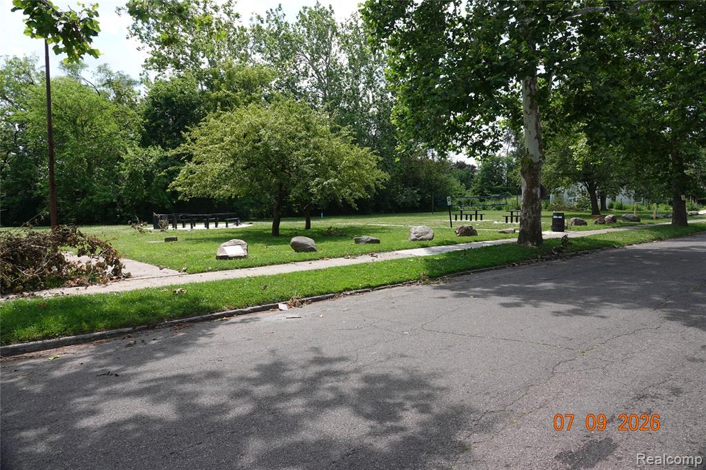 11207 Rossiter Street - Photo 3