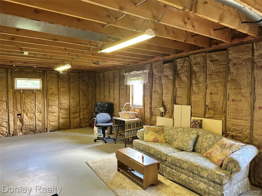699 E Turner Street, Mayville Vlg, MI 48744 — Photo 25