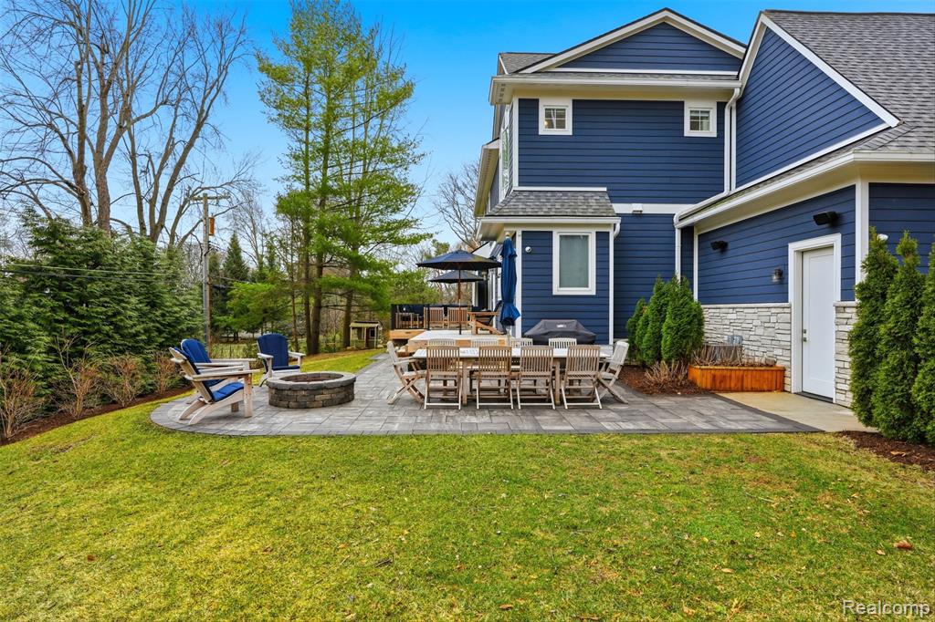 345 Dalebrook Lane, Bloomfield Hills, MI 48301 — Photo 55