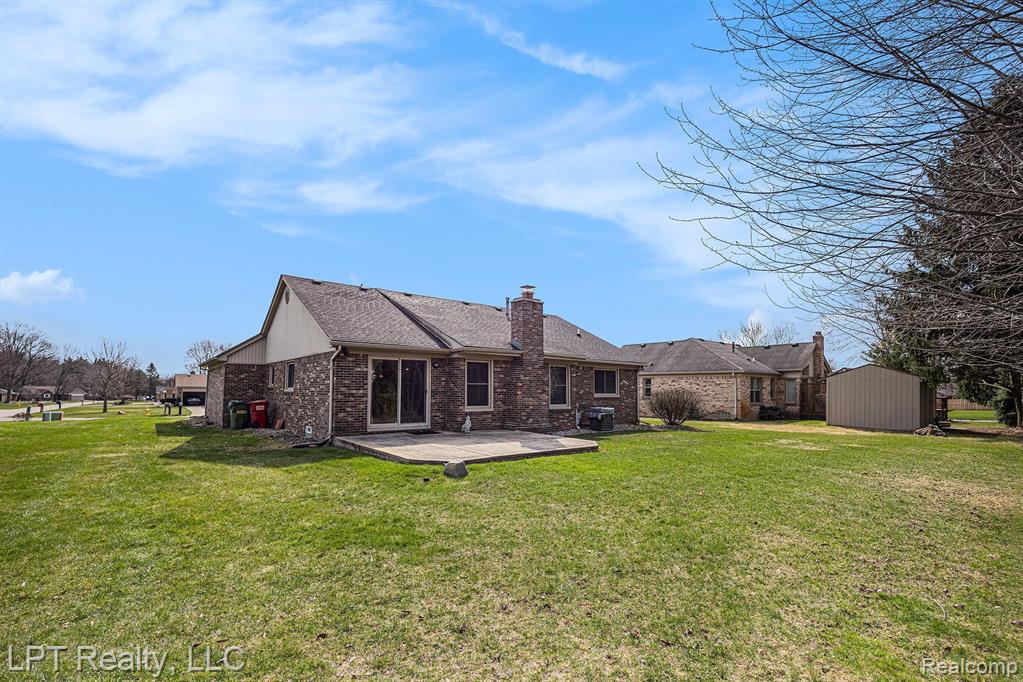 61867 WOODFIELD Way, Washington, MI — Photo 28