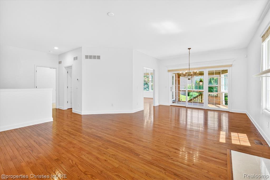16502 Cypress Court, Northville, MI 48168 — Photo 10