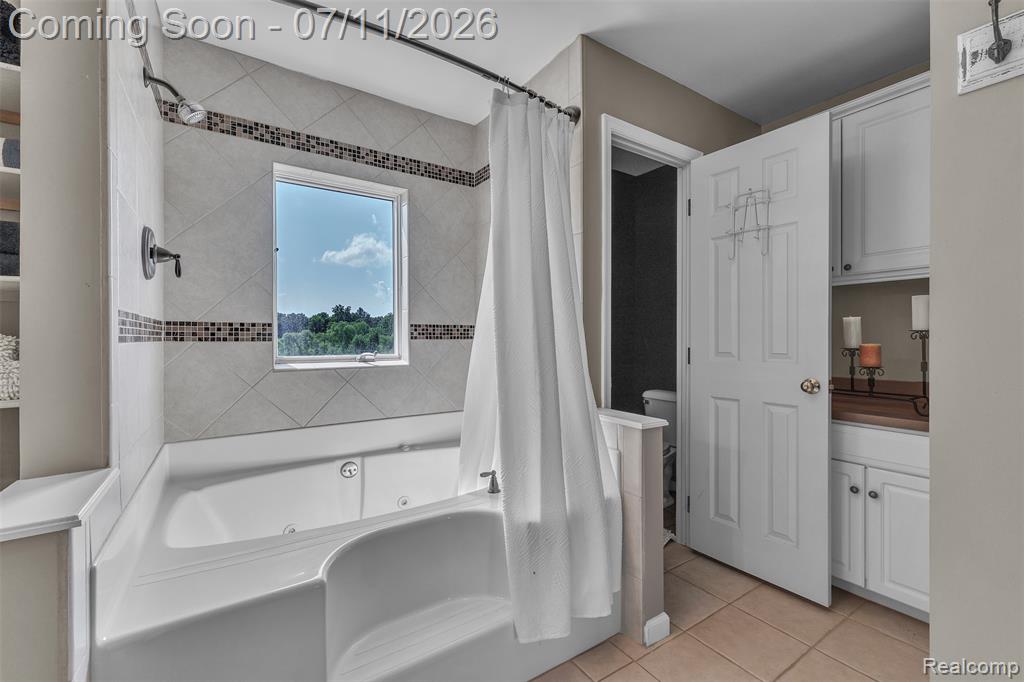 10146 Marshall Road, South Lyon, MI 48178 — Photo 28