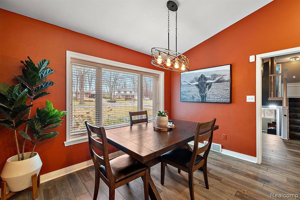 555 Kendry, Bloomfield Hills, MI 48302 — Photo 16