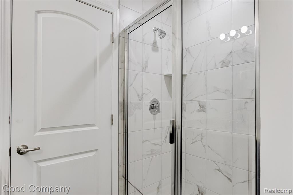 4849 Ludlow Lane, Troy, MI 48085 — Photo 34