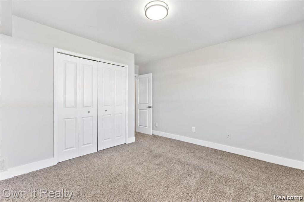59314 Van Dyke Road, Washington, MI — Photo 9