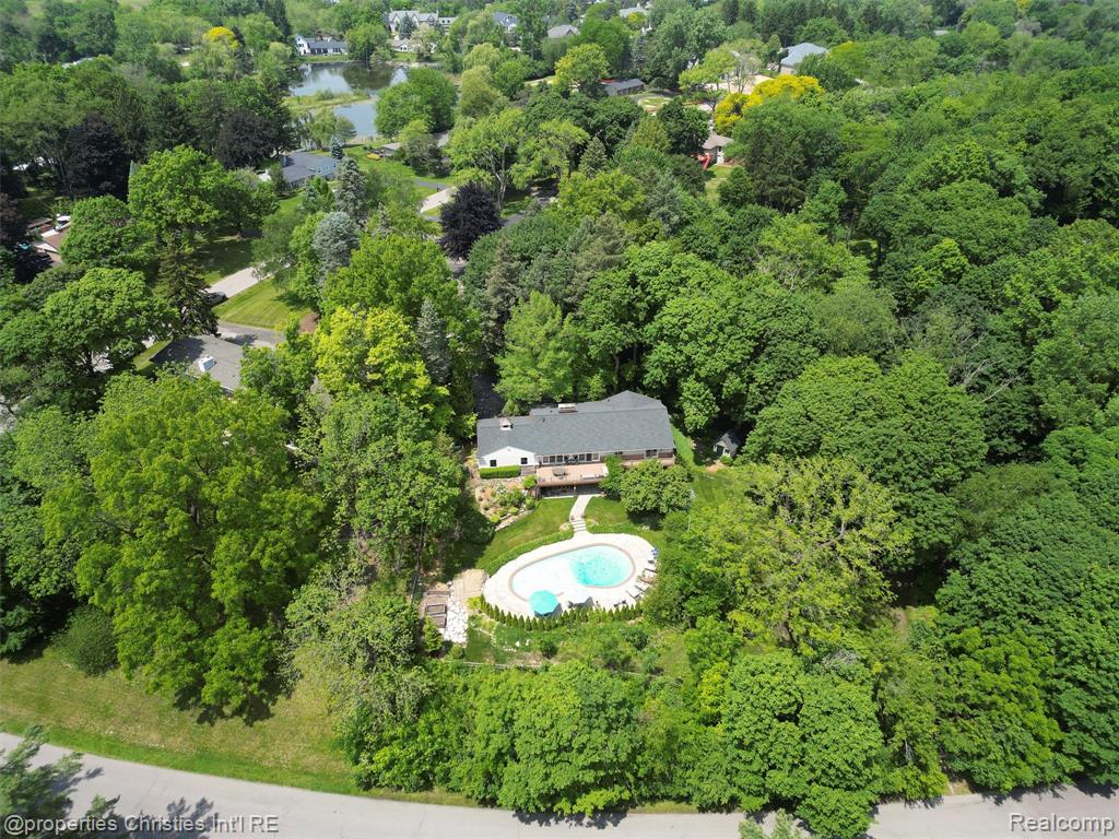 4383 Pine Tree Trail, Bloomfield Hills, MI 48302 — Photo 54