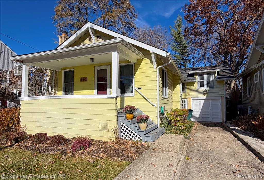 546 Leroy Street, Fenton, MI 48220 — Photo 2