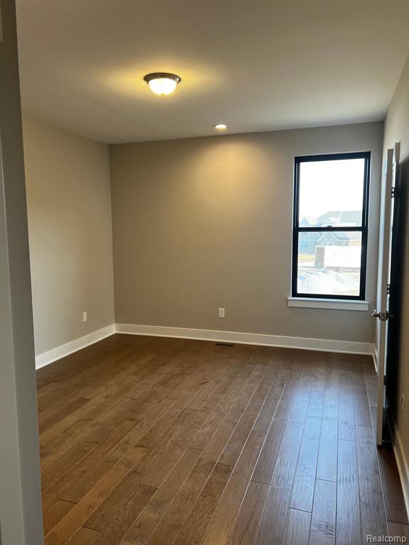 13914 Leeward Drive, Shelby, MI 48315 — Photo 34