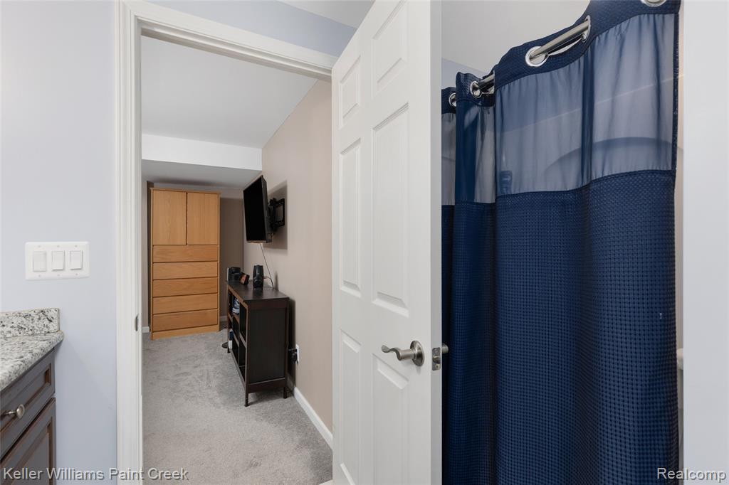 54690 Shady Creek Drive, New Baltimore, MI 48047 — Photo 29