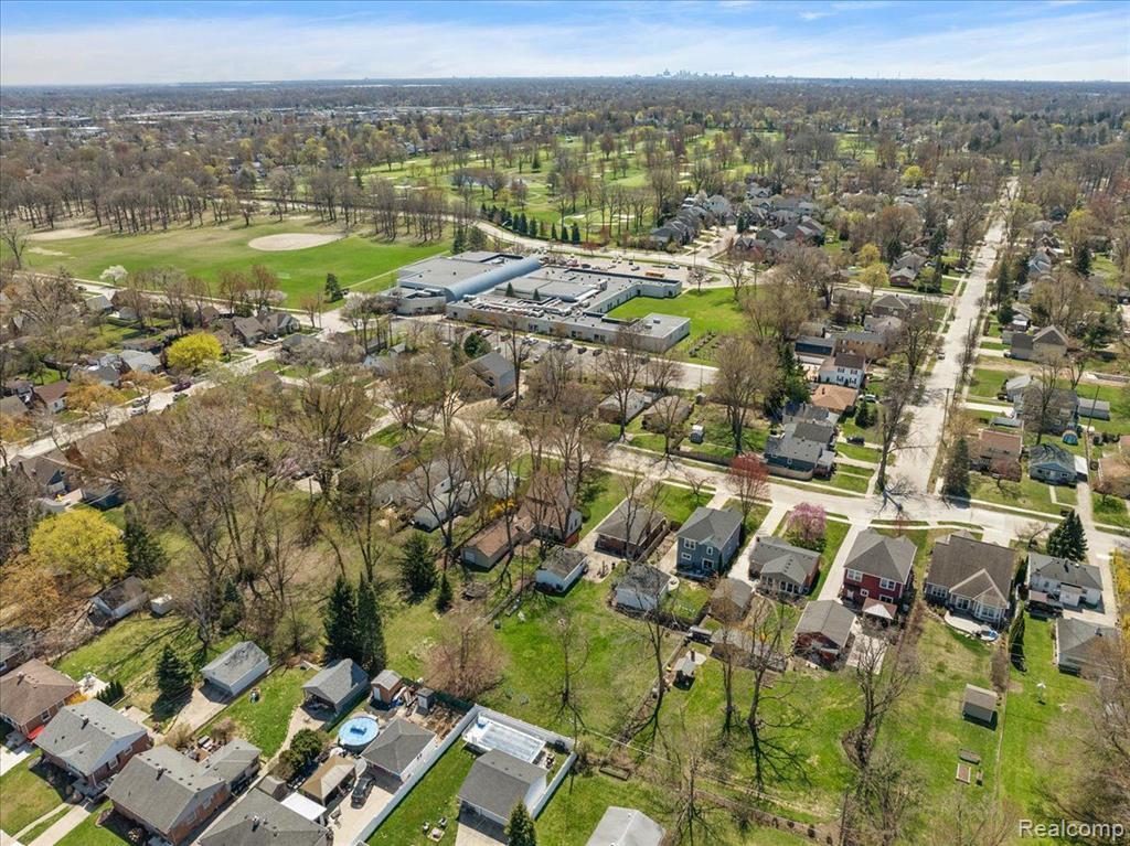 617 DEVILLEN Avenue, Royal Oak, MI 48073 — Photo 63