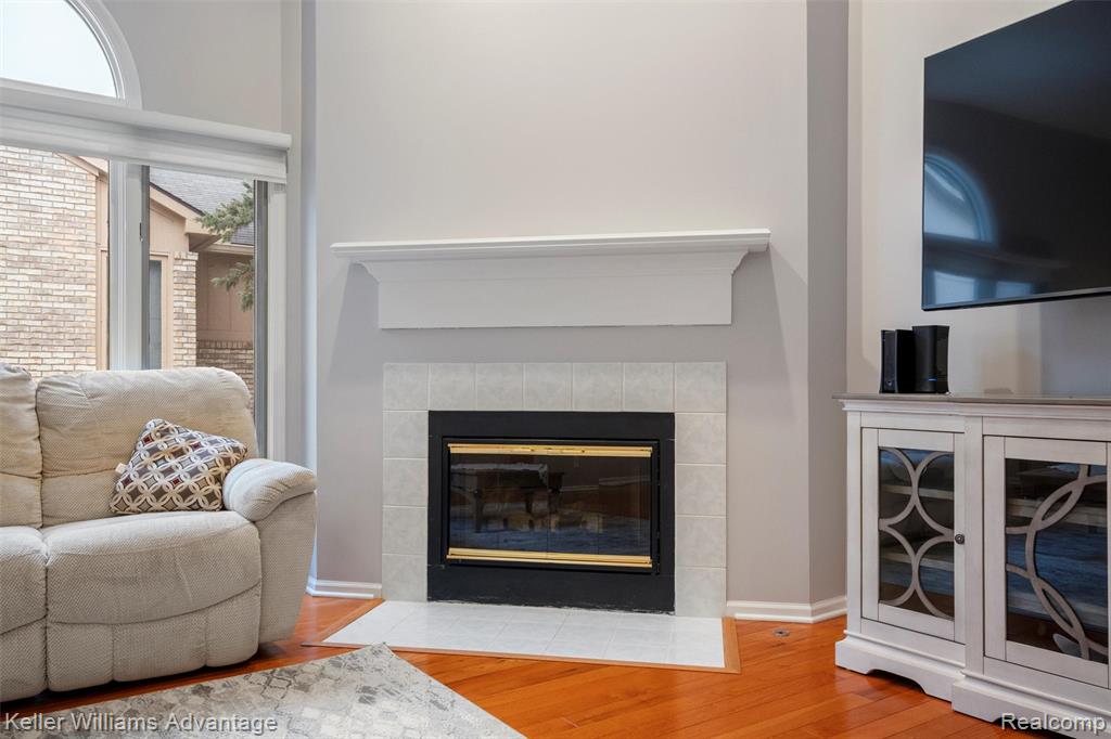 35173 Knollwood Lane, Farmington, MI 48335 — Photo 14
