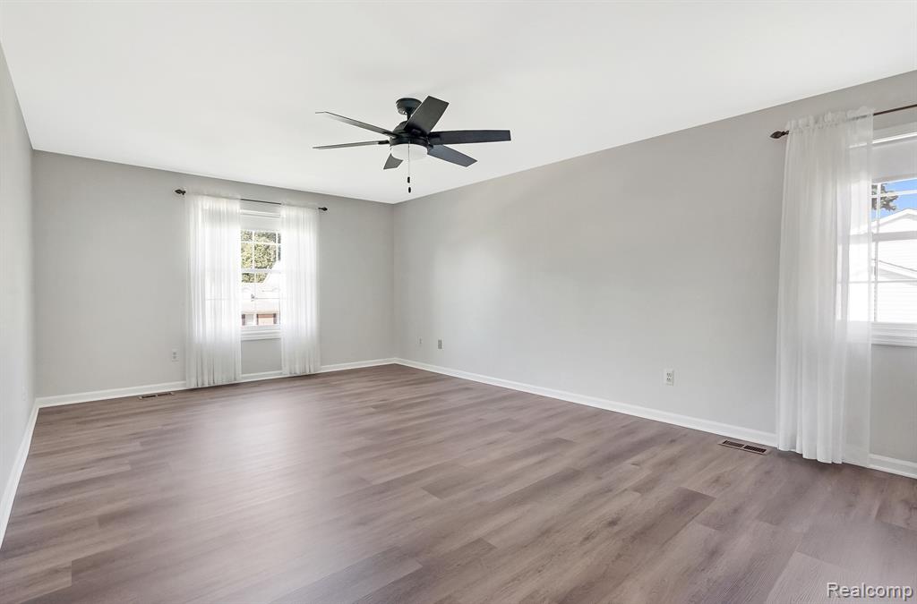 49309 PLUM TREE Drive, Plymouth, MI 48170 — Photo 19