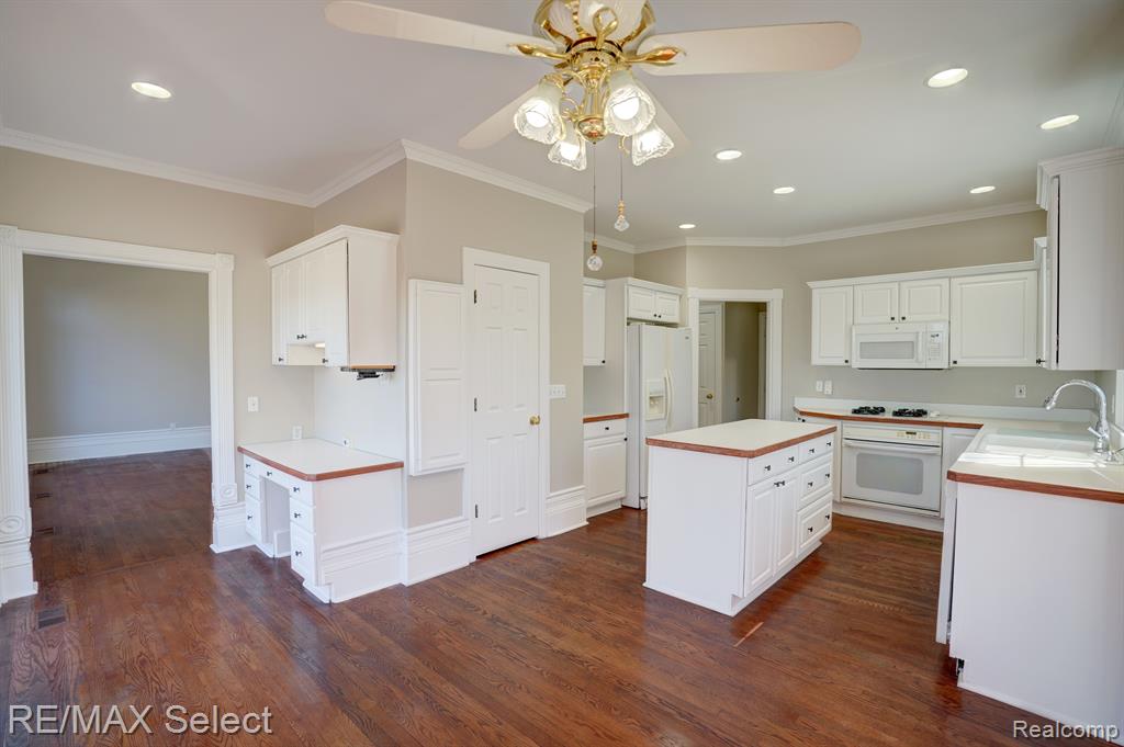 4014 PINE RIDGE, Fenton, MI 48430 — Photo 17