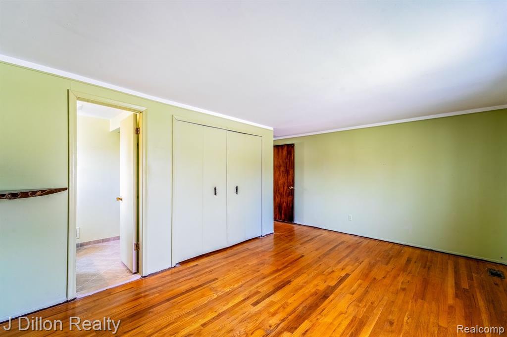 42807 SAXONY Road, Canton, MI 48187 — Photo 40