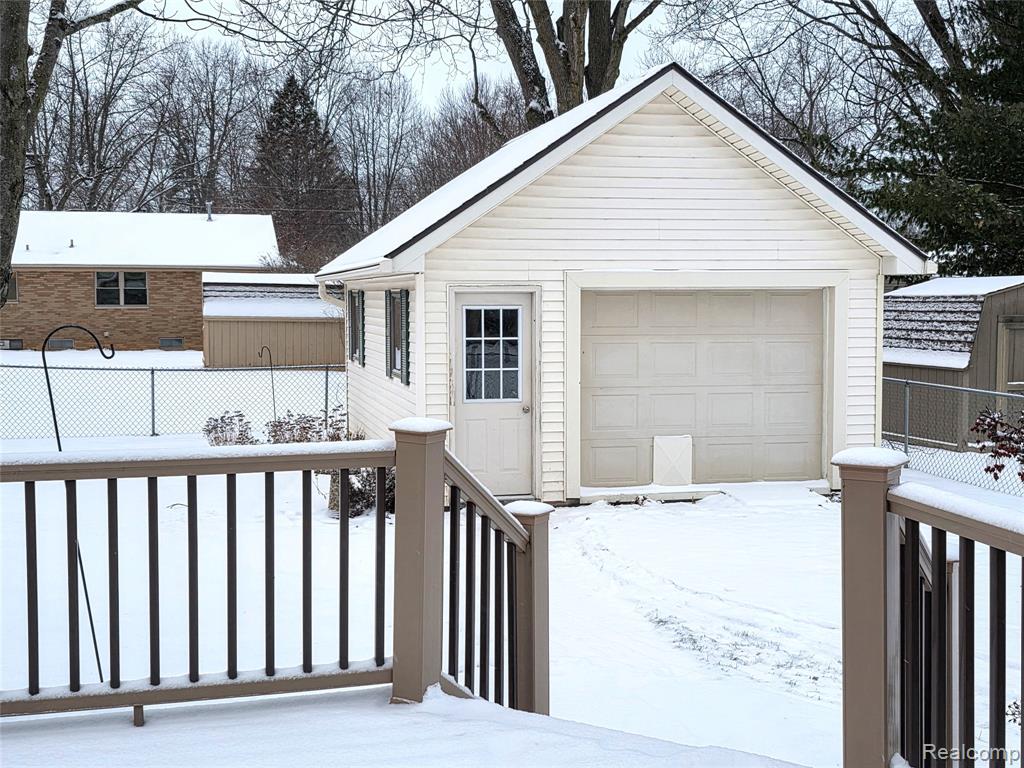 819 Meadow Drive, Davison, MI 48423 — Photo 3