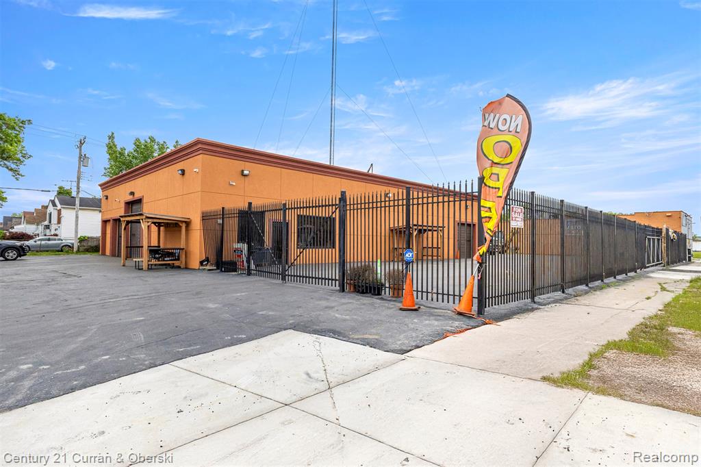 3898-3900 SE 68th Street, Caledonia, MI, 49316