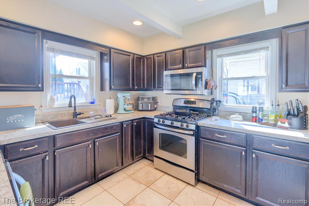 11854 Walter Street, Mount Morris, MI 48458 — Photo 11