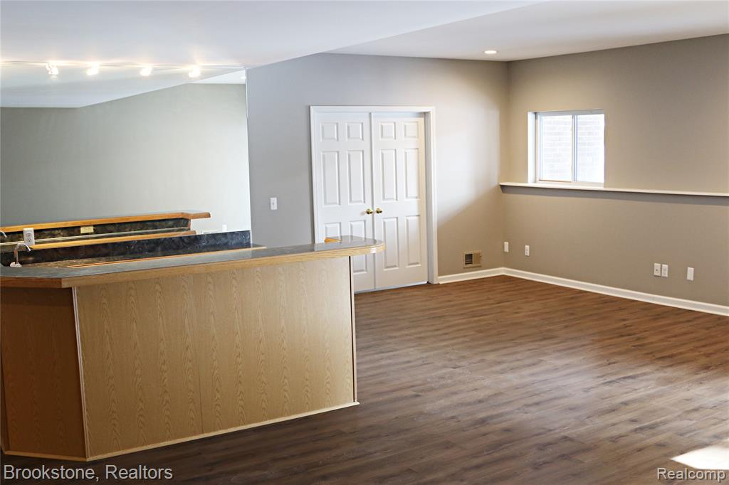 5624 Northcrest Crossing, Clarkston, MI — Photo 36