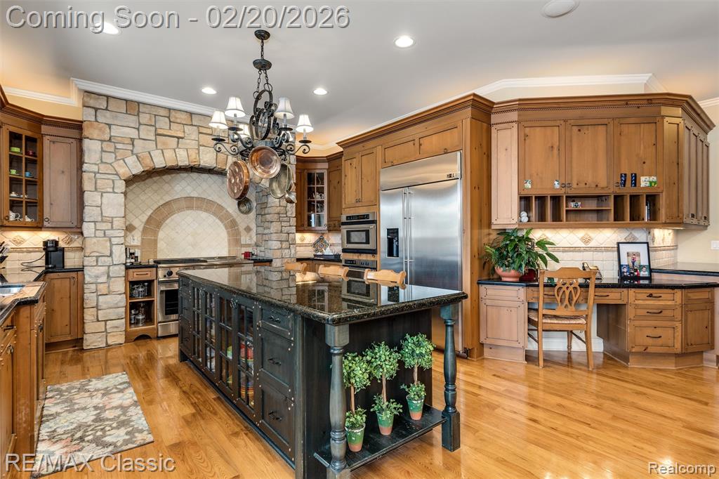 17905 Parkshore Drive, Northville, MI 48168 — Photo 19