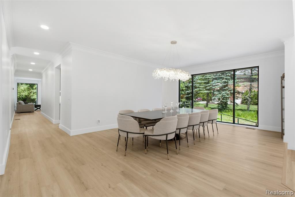 24696 Franklin Park Drive, Franklin, MI 48025 — Photo 16
