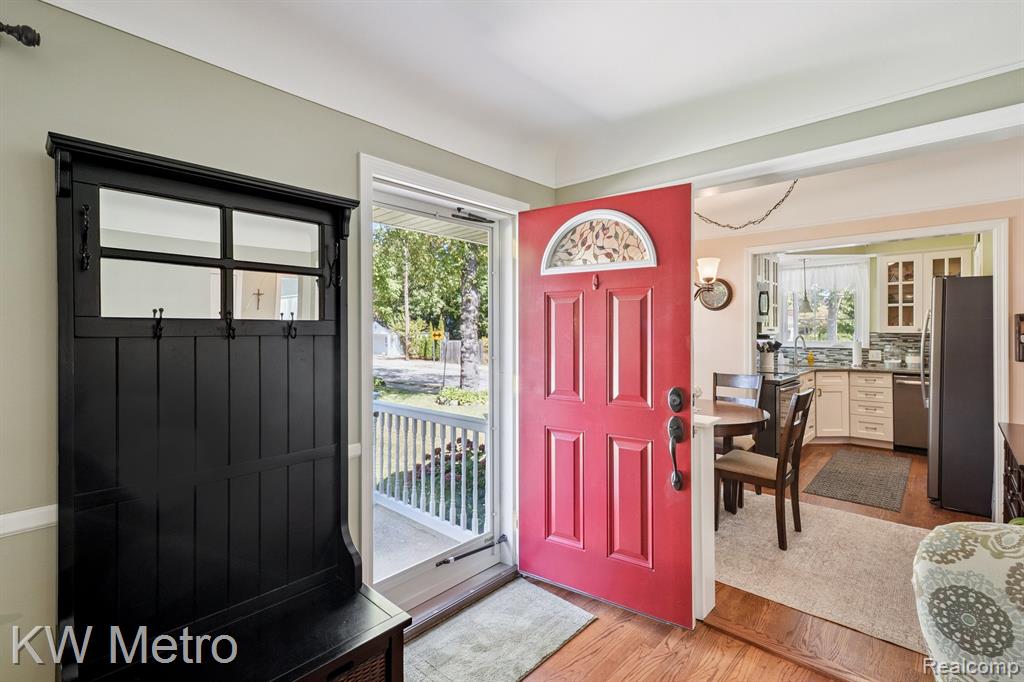 903 Hickory Avenue, Royal Oak, MI 48073 — Photo 5