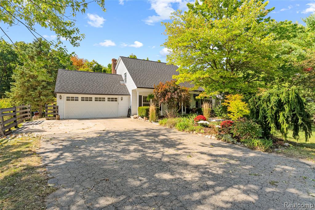 2715 Cullen Road, Howell, MI 48855 — Photo 3