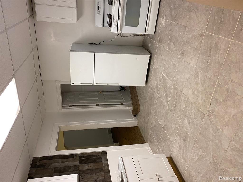12303 Cloverlawn Street, Detroit, MI 48204 — Photo 9