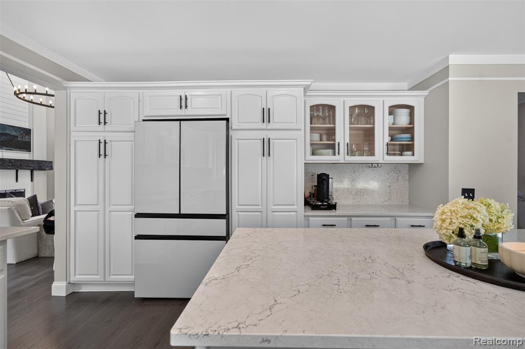 5136 Commerce Road, West Bloomfield, MI 48324 — Photo 17