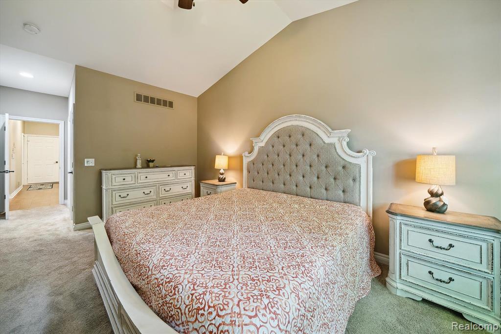 9566 KINGSWAY Circle, Clarkston, MI 48348 — Photo 8