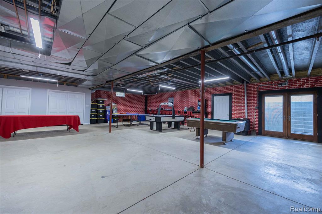 21855 Huron River Drive, New Boston, MI 48164 — Photo 41
