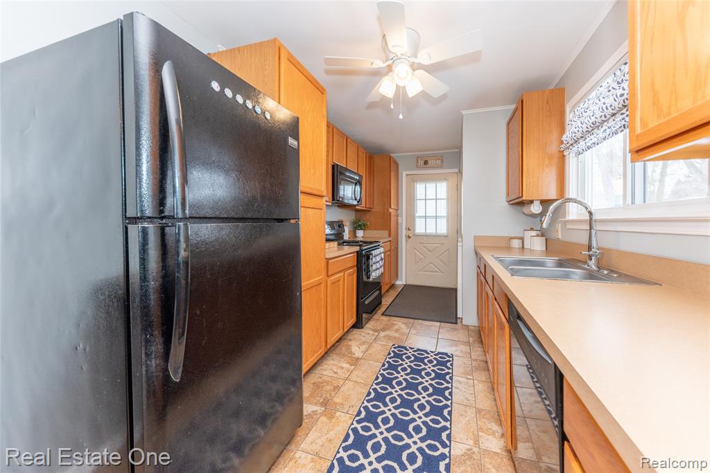 5350 Military Avenue, Brighton, MI 48116 — Photo 20